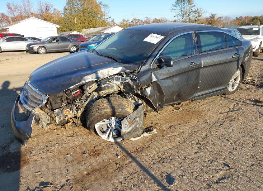 Photo 2 of 2016 Ford Taurus SE (VIN 1FAHP2D84GG122247)