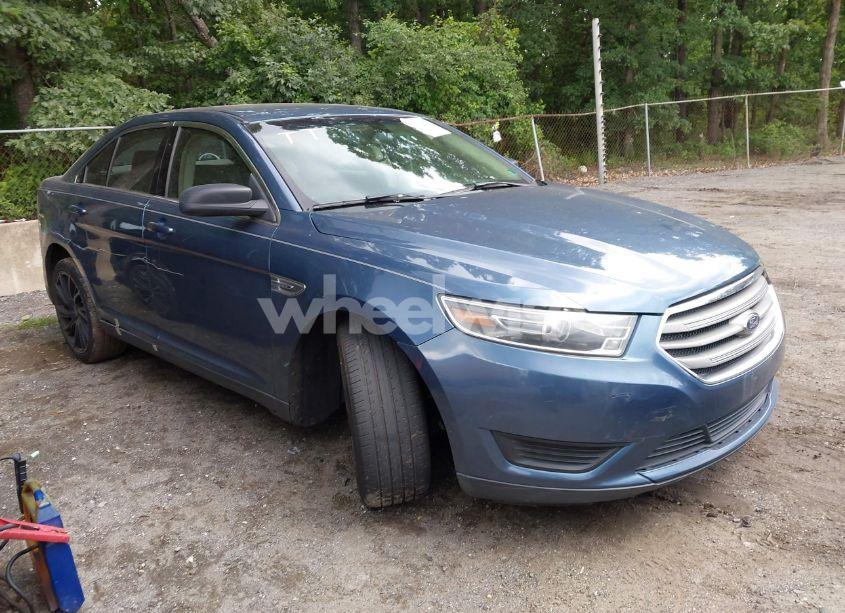 2018 Ford Taurus SE (VIN 1FAHP2D84JG115399) main photo