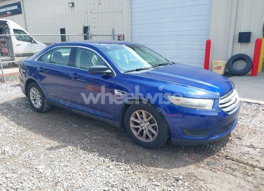 2013 Ford Taurus SE (VIN 1FAHP2D85DG153020) main photo