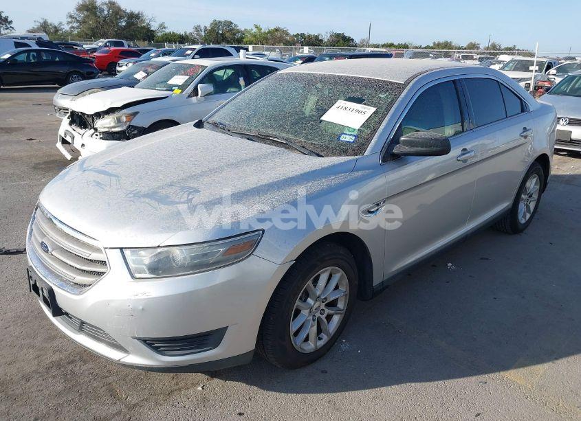 Photo 2 of 2013 Ford Taurus SE (VIN 1FAHP2D85DG223101)