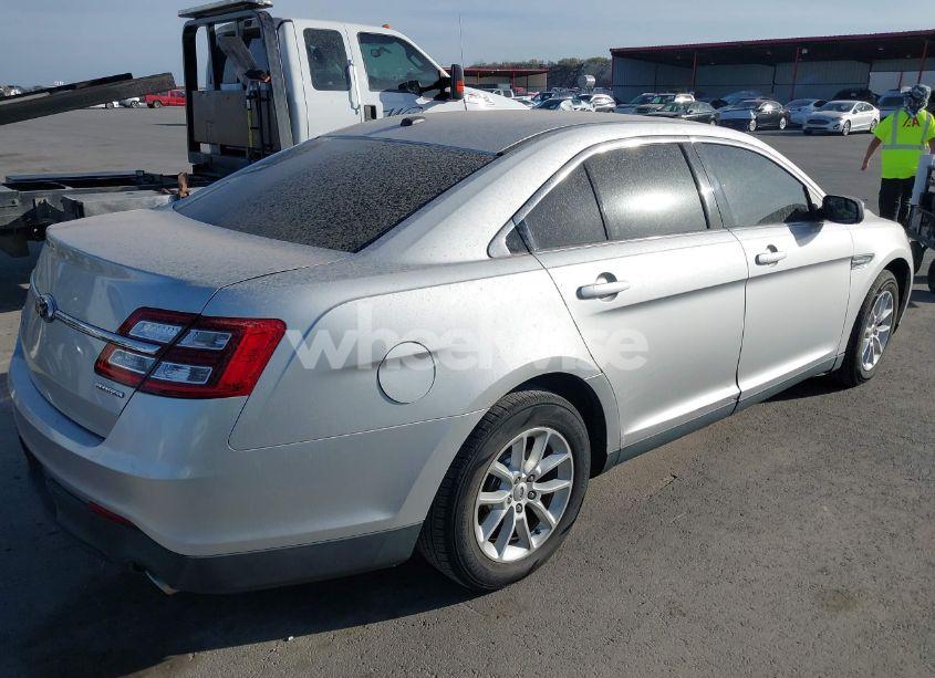Photo 4 of 2013 Ford Taurus SE (VIN 1FAHP2D85DG223101)