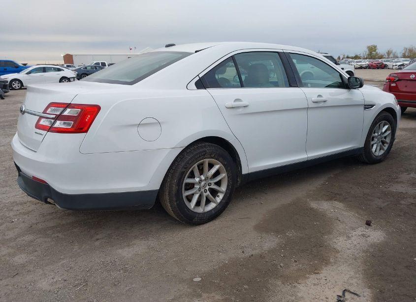 Photo 4 of 2014 Ford Taurus SE (VIN 1FAHP2D85EG164455)