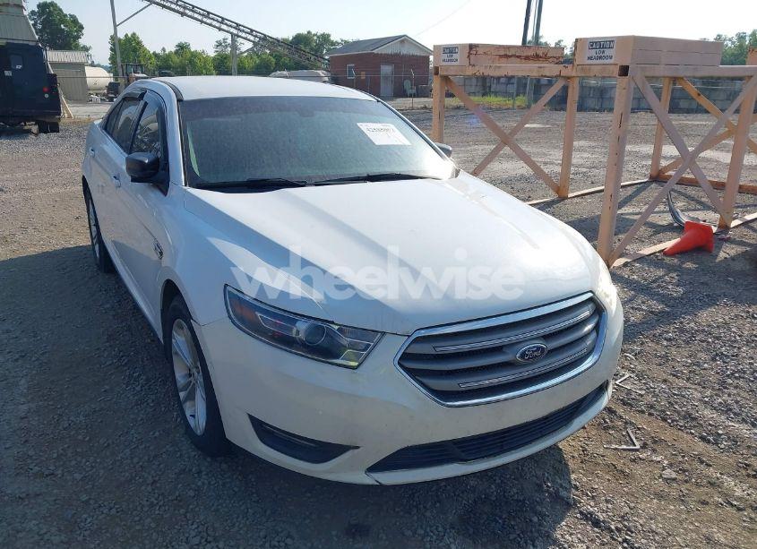 2016 Ford Taurus SE (VIN 1FAHP2D85GG148999) main photo