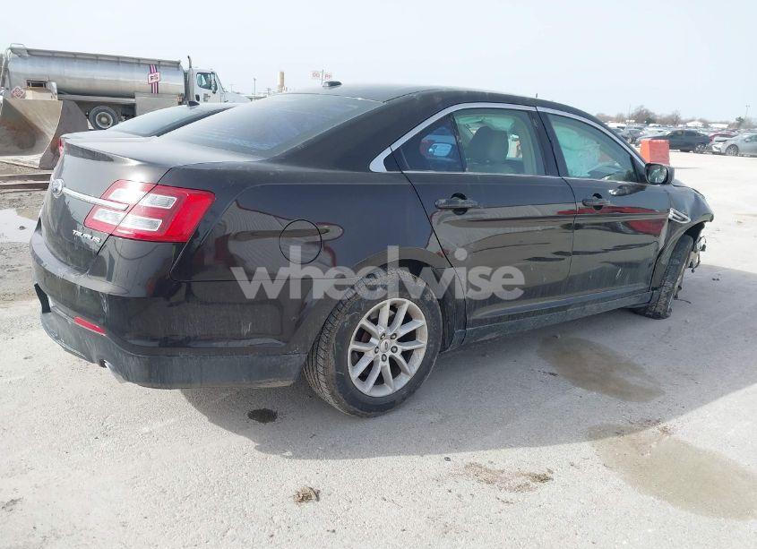 Photo 4 of 2013 Ford Taurus SE (VIN 1FAHP2D86DG189122)