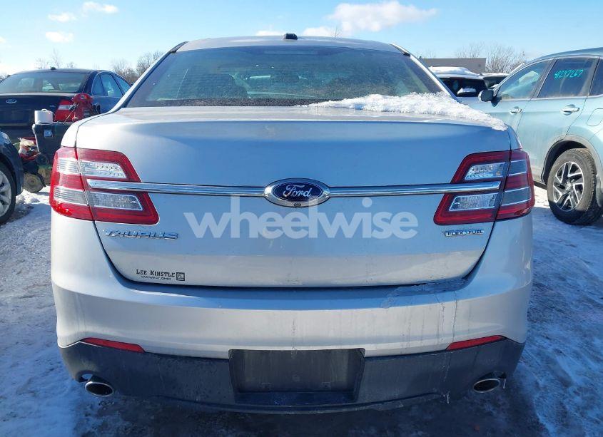 Photo 16 of 2015 Ford Taurus SE (VIN 1FAHP2D86FG121678)