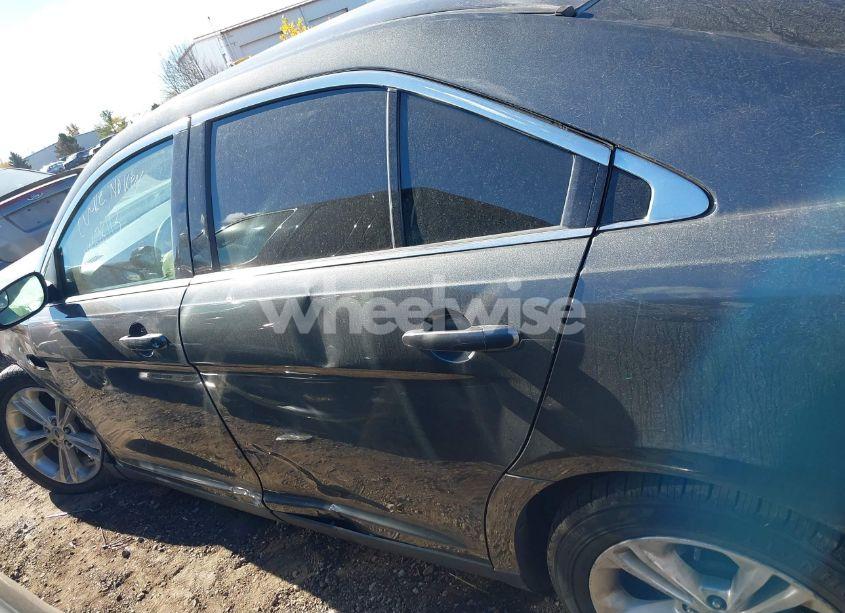 Photo 13 of 2016 Ford Taurus SE (VIN 1FAHP2D86GG119978)