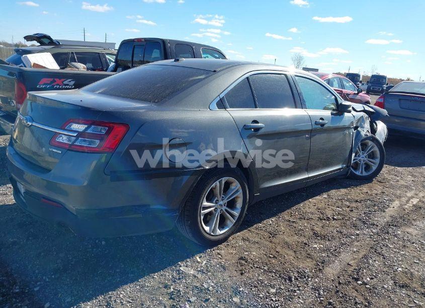 Photo 4 of 2016 Ford Taurus SE (VIN 1FAHP2D86GG119978)