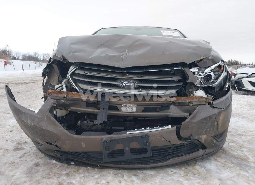 Photo 6 of 2016 Ford Taurus SE (VIN 1FAHP2D86GG133606)