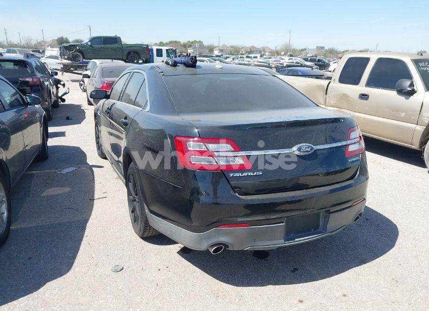 Photo 3 of 2017 Ford Taurus SE (VIN 1FAHP2D86HG129850)