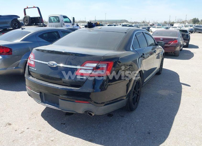 Photo 4 of 2017 Ford Taurus SE (VIN 1FAHP2D86HG129850)