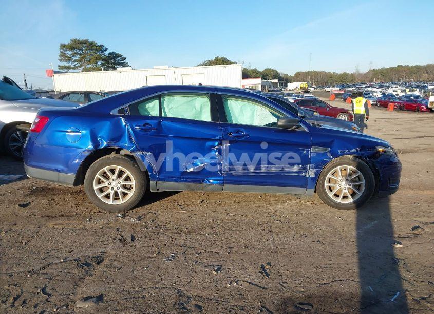 Photo 13 of 2013 Ford Taurus SE (VIN 1FAHP2D87DG176542)