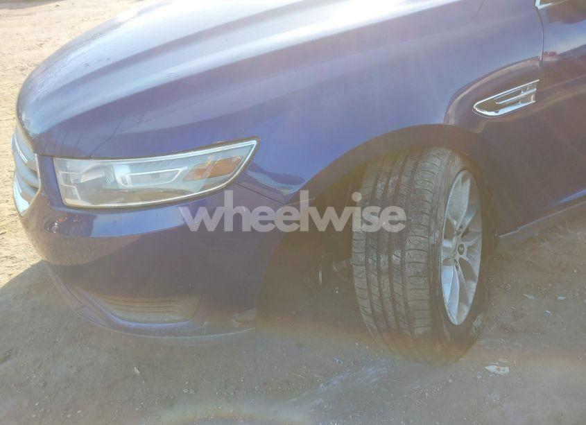 Photo 6 of 2013 Ford Taurus SE (VIN 1FAHP2D87DG176542)