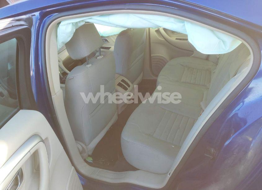 Photo 8 of 2013 Ford Taurus SE (VIN 1FAHP2D87DG176542)