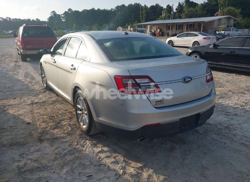 Photo 3 of 2014 Ford Taurus SE (VIN 1FAHP2D87EG138441)