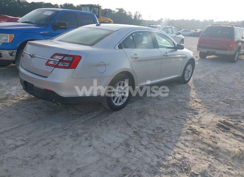 Photo 4 of 2014 Ford Taurus SE (VIN 1FAHP2D87EG138441)