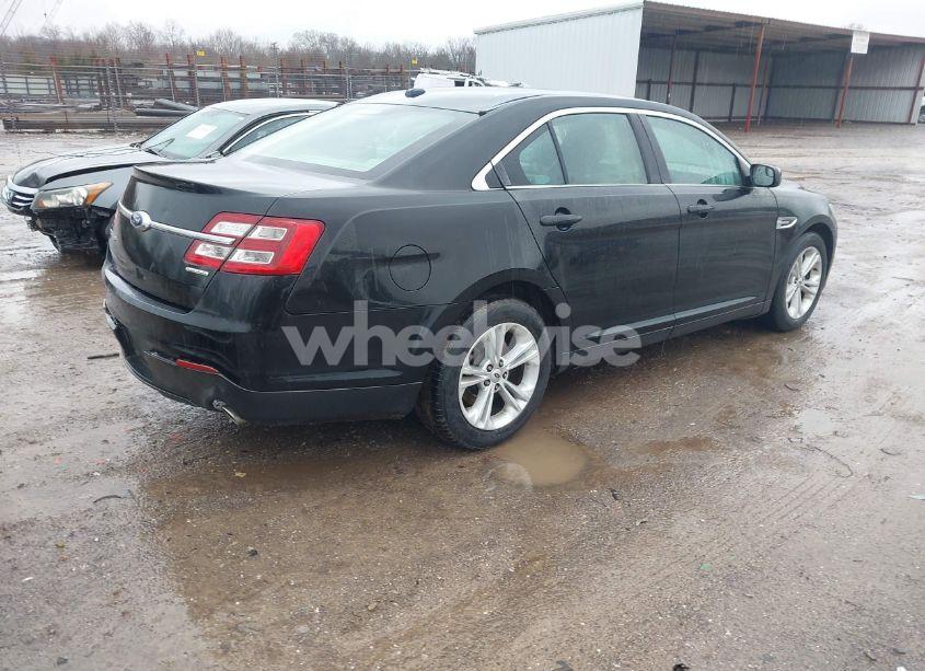 Photo 4 of 2015 Ford Taurus SE (VIN 1FAHP2D87FG134083)