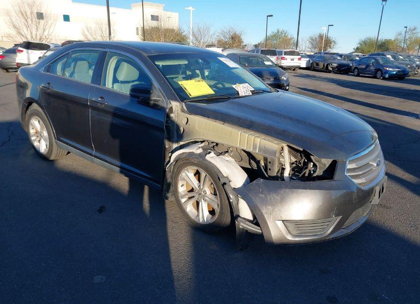 2015 Ford Taurus SE (VIN 1FAHP2D87FG200549) main photo