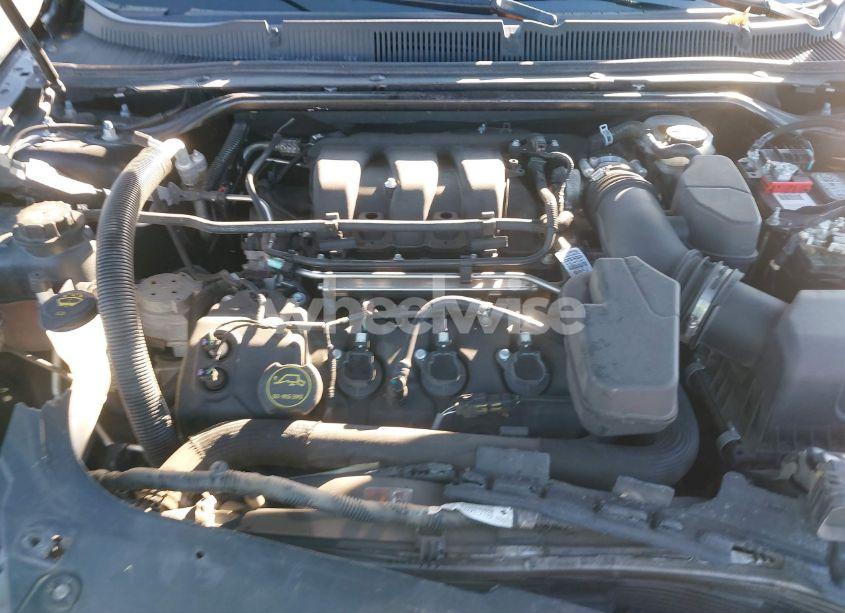 Photo 10 of 2016 Ford Taurus SE (VIN 1FAHP2D87GG141164)