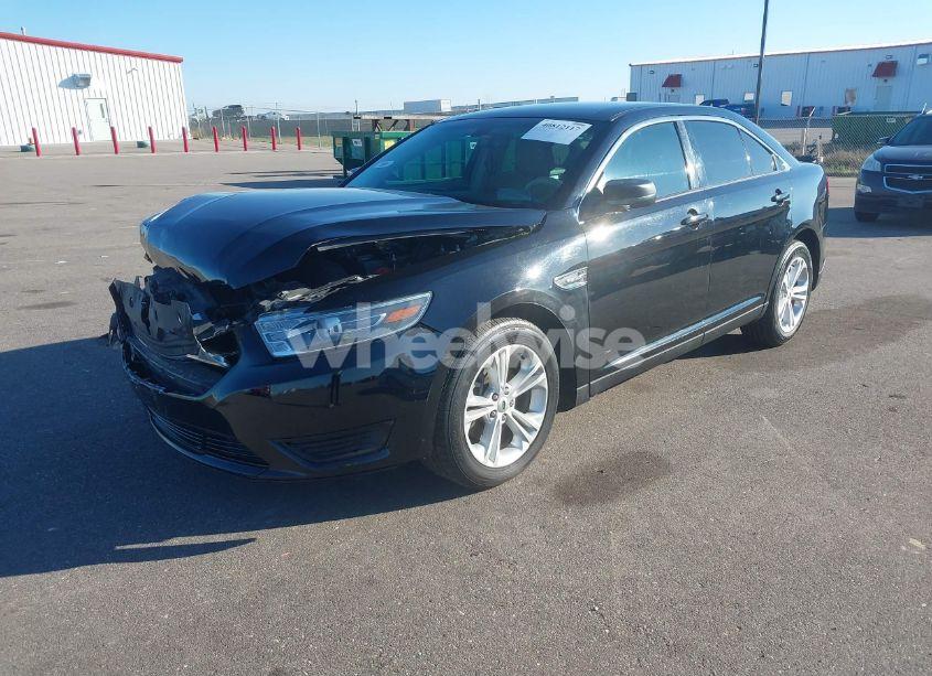 Photo 2 of 2016 Ford Taurus SE (VIN 1FAHP2D87GG141164)