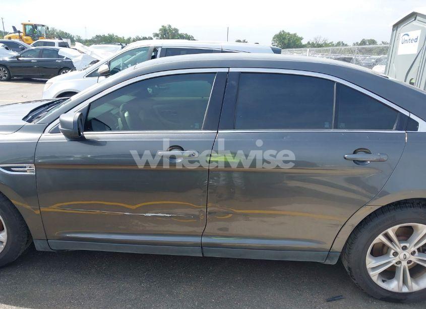 Photo 14 of 2017 Ford Taurus SE (VIN 1FAHP2D87HG105699)