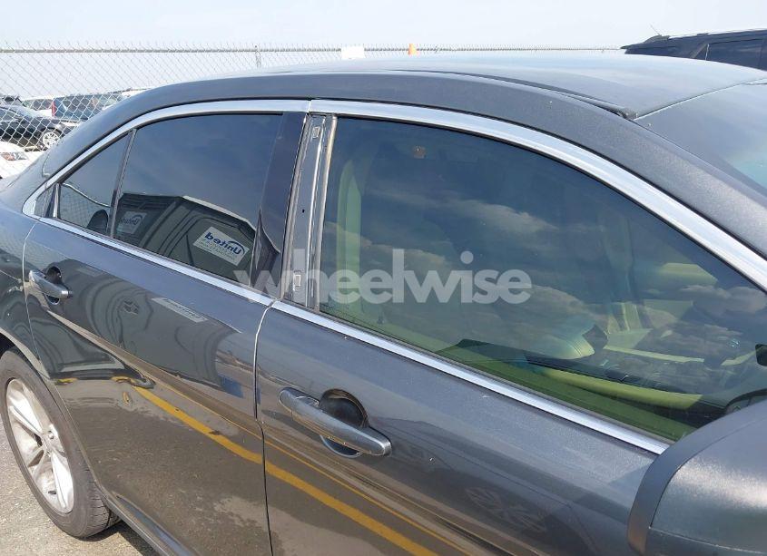 Photo 6 of 2017 Ford Taurus SE (VIN 1FAHP2D87HG105699)