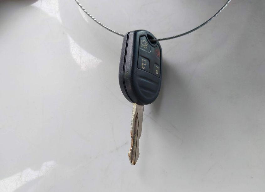 Photo 11 of 2017 Ford Taurus SE (VIN 1FAHP2D87HG135835)