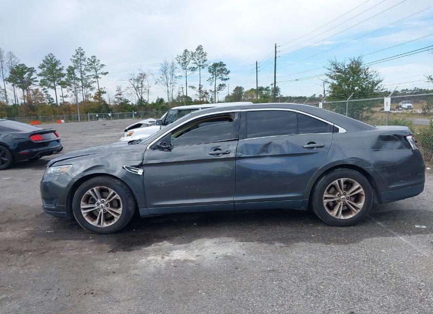 Photo 14 of 2017 Ford Taurus SE (VIN 1FAHP2D87HG135835)