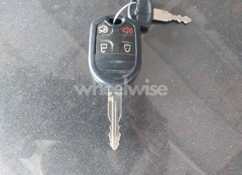 Photo 11 of 2017 Ford Taurus SE (VIN 1FAHP2D87HG137553)