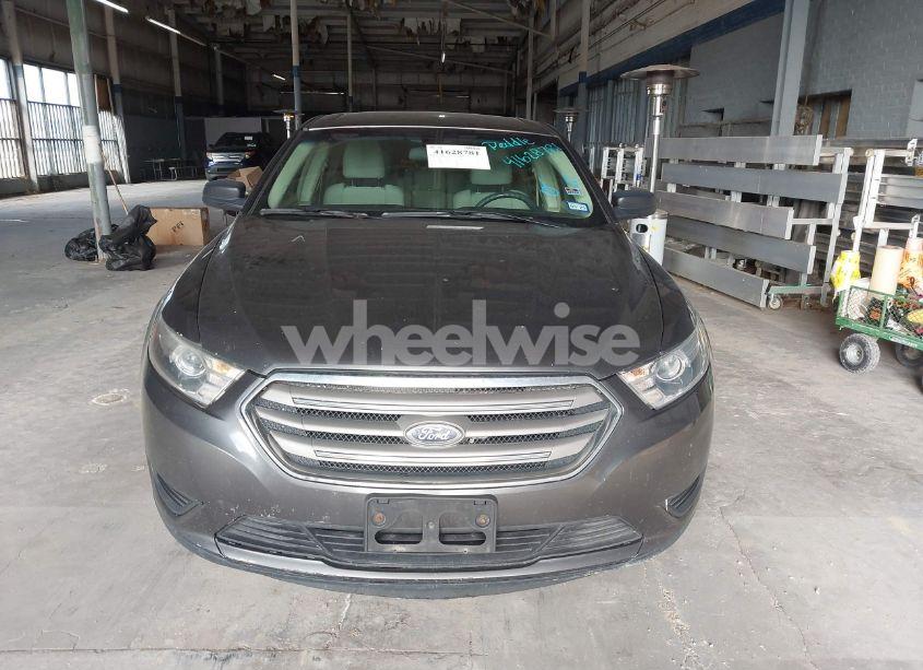 Photo 12 of 2017 Ford Taurus SE (VIN 1FAHP2D87HG137553)
