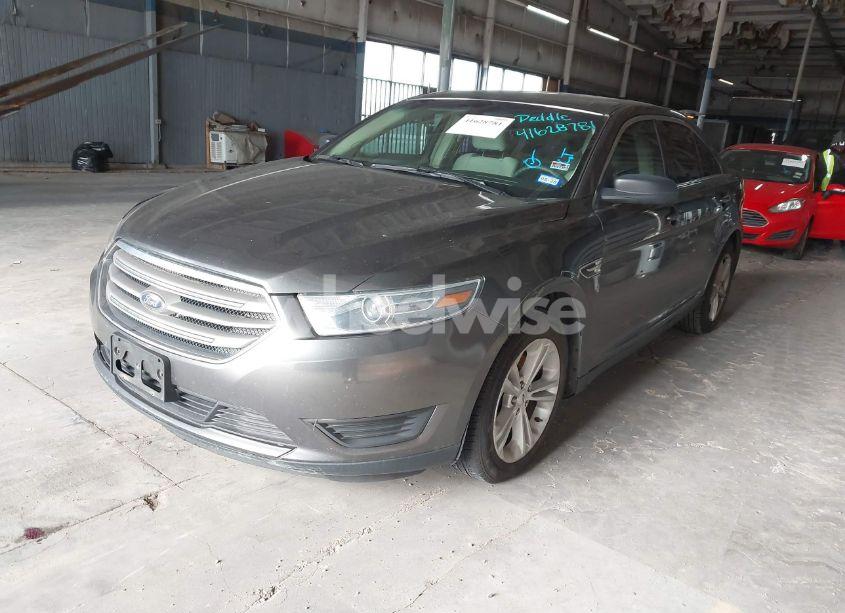 Photo 2 of 2017 Ford Taurus SE (VIN 1FAHP2D87HG137553)