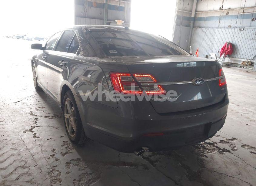 Photo 3 of 2017 Ford Taurus SE (VIN 1FAHP2D87HG137553)