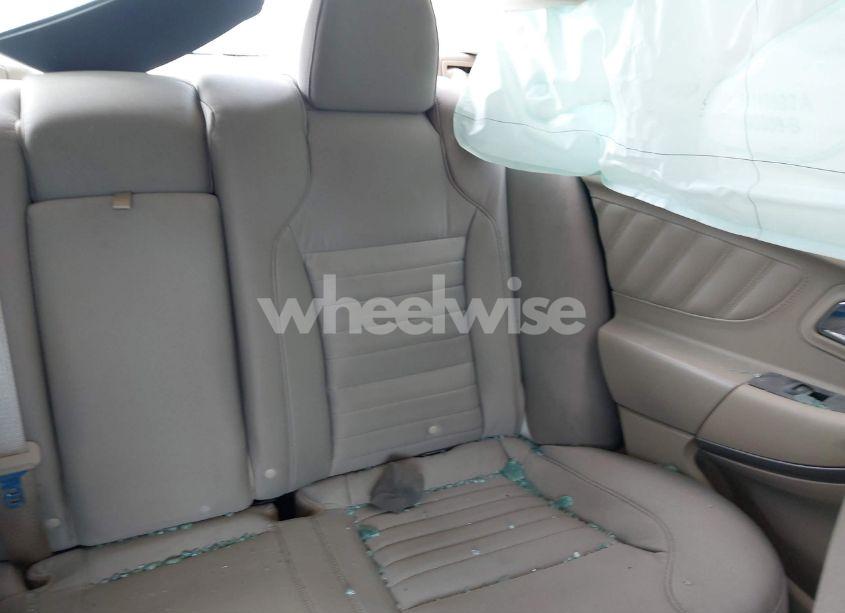 Photo 8 of 2019 Ford Taurus SE (VIN 1FAHP2D87KG102647)