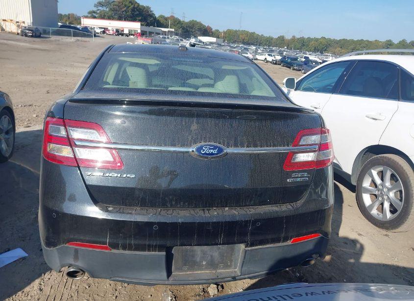 Photo 15 of 2015 Ford Taurus SE (VIN 1FAHP2D88FG153645)