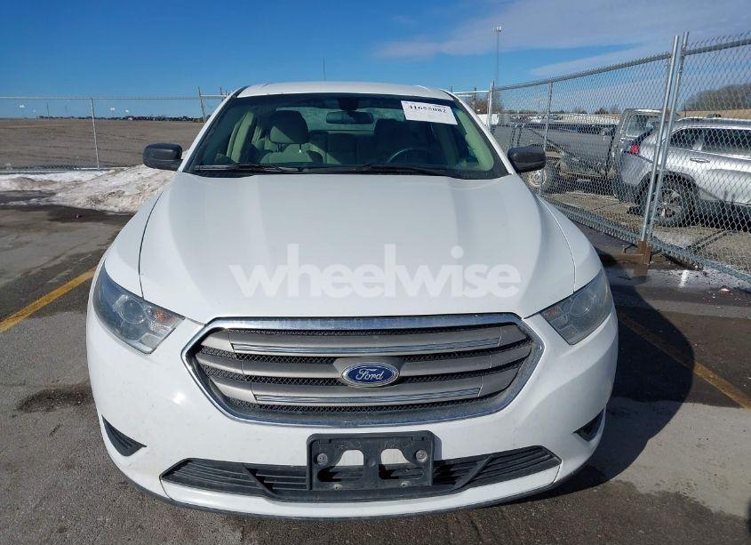 Photo 12 of 2015 Ford Taurus SE (VIN 1FAHP2D88FG190422)