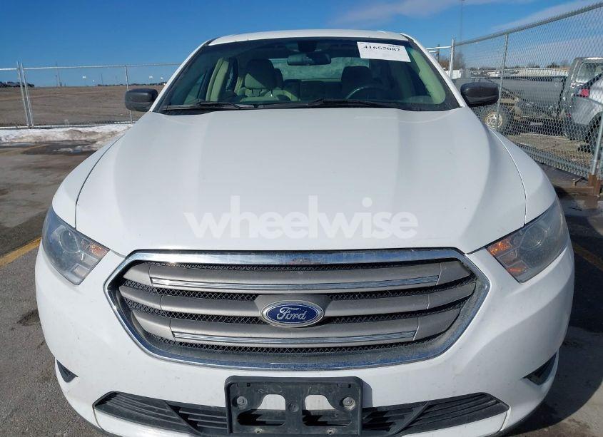 Photo 6 of 2015 Ford Taurus SE (VIN 1FAHP2D88FG190422)