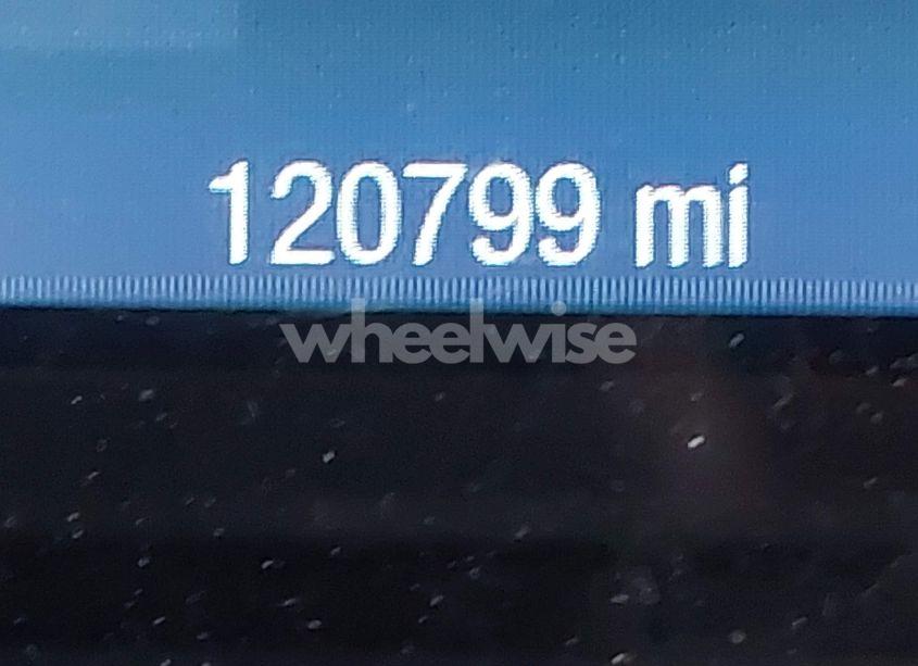 Photo 15 of 2015 Ford Taurus SE (VIN 1FAHP2D88FG192543)