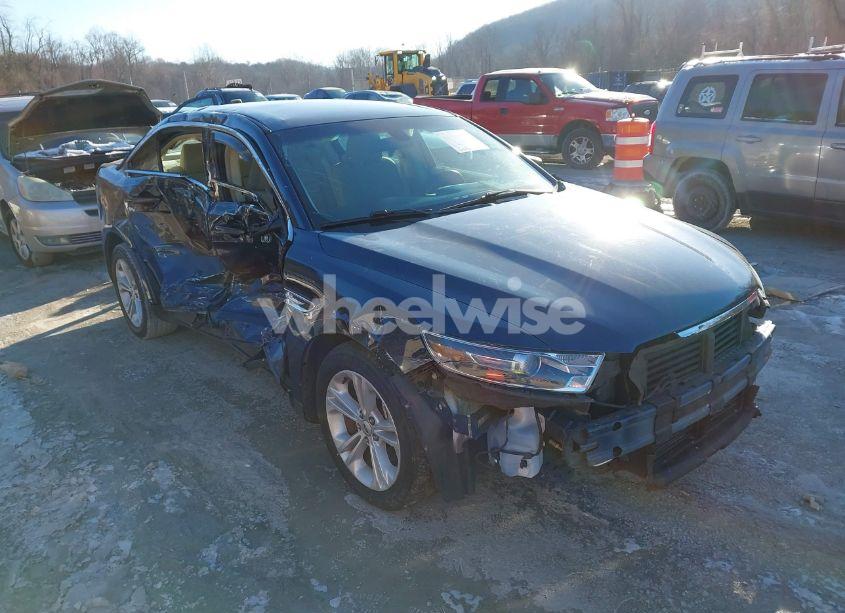 2016 Ford Taurus SE (VIN 1FAHP2D88GG121635) main photo
