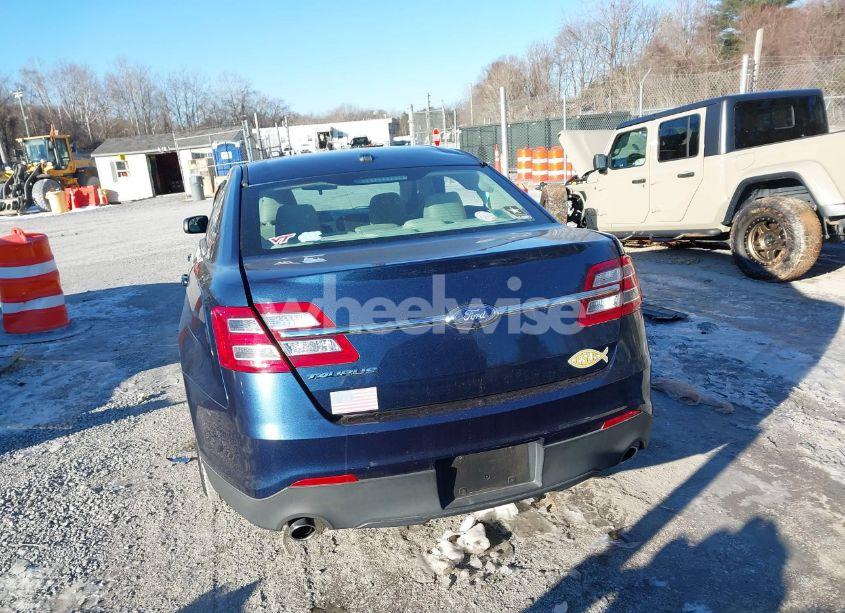 Photo 16 of 2016 Ford Taurus SE (VIN 1FAHP2D88GG121635)