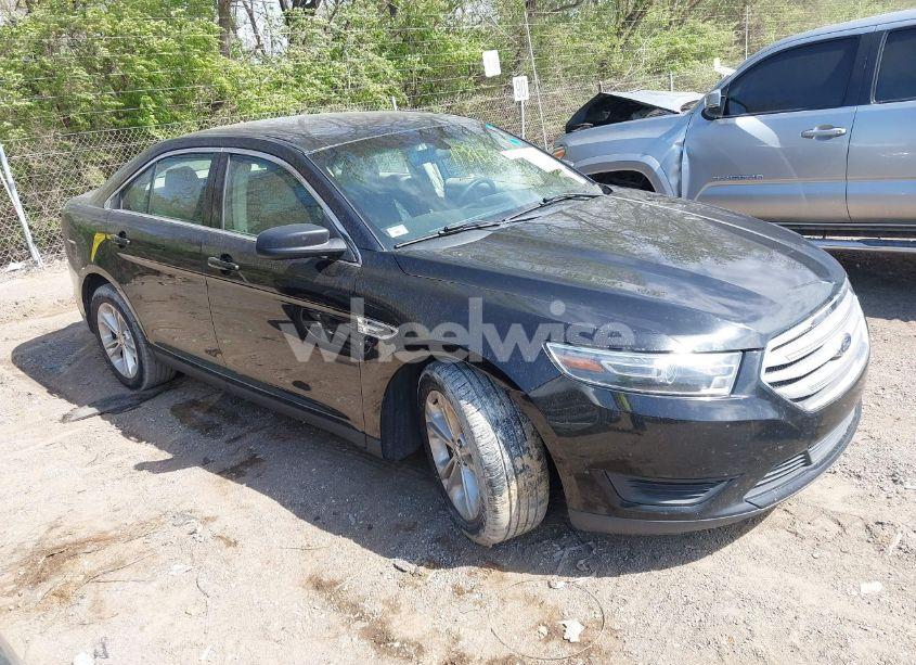 2017 Ford Taurus SE (VIN 1FAHP2D88HG113911) main photo