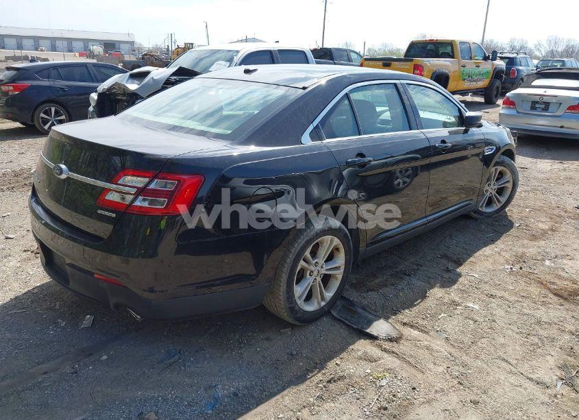 Photo 4 of 2017 Ford Taurus SE (VIN 1FAHP2D88HG113911)