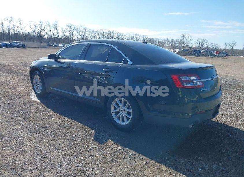 Photo 3 of 2013 Ford Taurus SE (VIN 1FAHP2D8XDG108283)