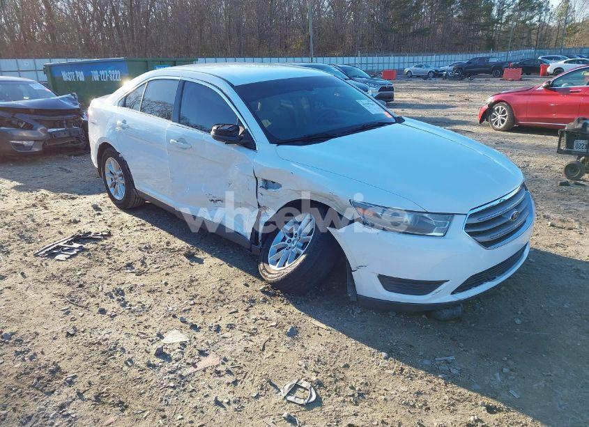 2013 Ford Taurus SE (VIN 1FAHP2D8XDG181203) main photo