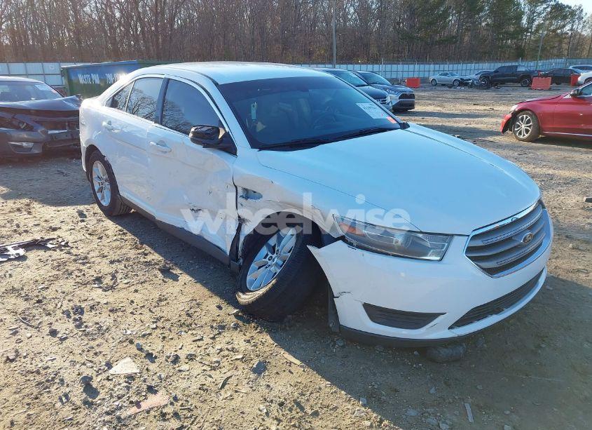 Photo 6 of 2013 Ford Taurus SE (VIN 1FAHP2D8XDG181203)