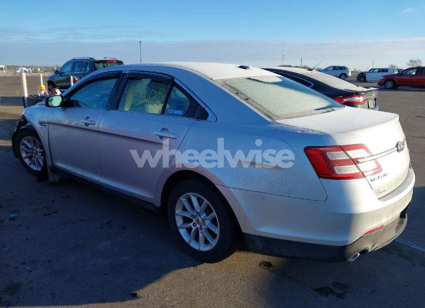 Photo 3 of 2014 Ford Taurus SE (VIN 1FAHP2D8XEG114067)