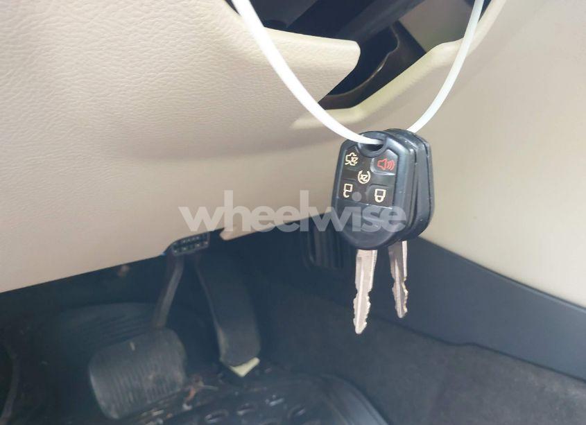 Photo 11 of 2014 Ford Taurus SE (VIN 1FAHP2D8XEG115879)