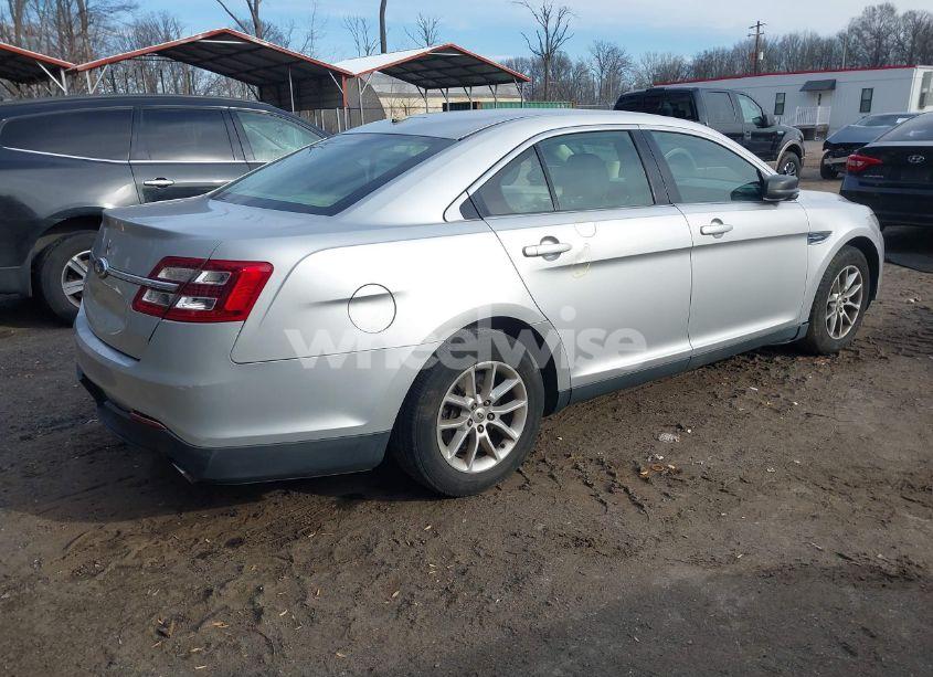 Photo 4 of 2014 Ford Taurus SE (VIN 1FAHP2D8XEG115879)