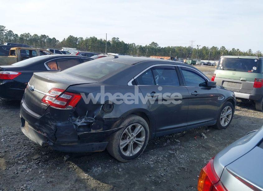 Photo 13 of 2015 Ford Taurus SE (VIN 1FAHP2D8XFG181124)