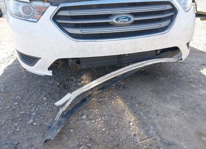 Photo 17 of 2015 Ford Taurus SE (VIN 1FAHP2D8XFG200237)