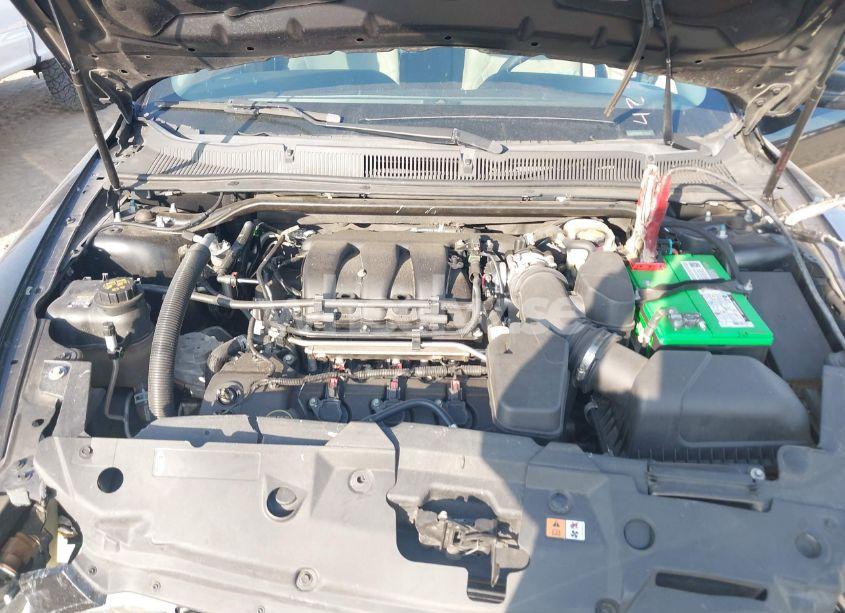 Photo 10 of 2016 Ford Taurus SE (VIN 1FAHP2D8XGG129543)