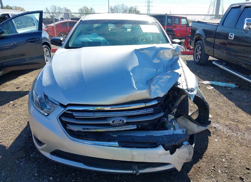 Photo 12 of 2016 Ford Taurus SE (VIN 1FAHP2D8XGG133172)